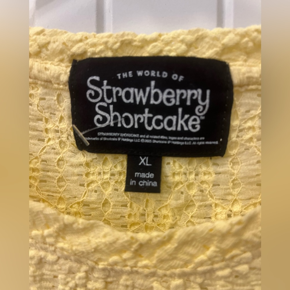 Strawberry Shortcake XL Shirt New without Tags - Picture 6 of 7